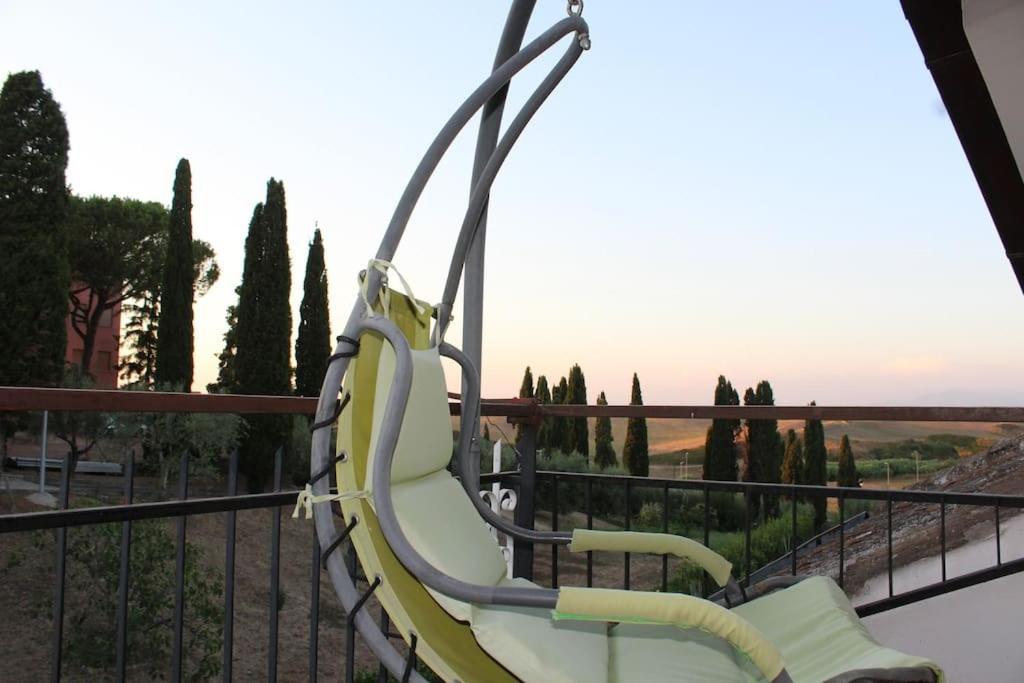 Castel di Leva Spazioso Appartamento מראה חיצוני תמונה